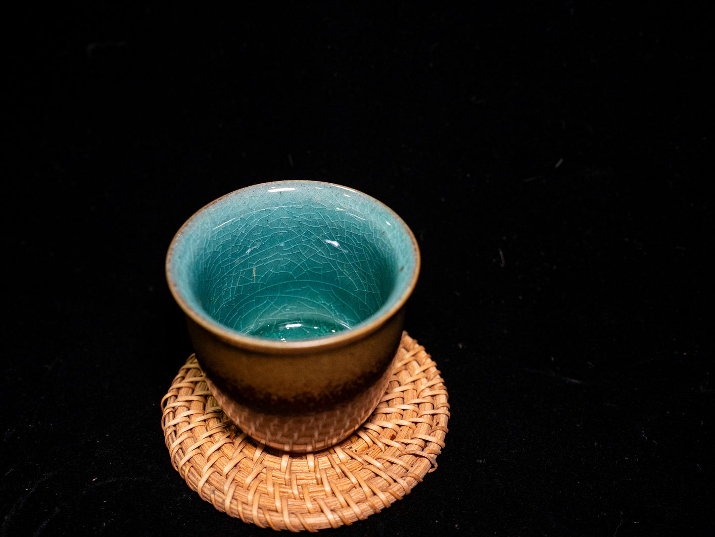 Handmade Cremic Yellow glaze Green ice crack Tea Tasting cup